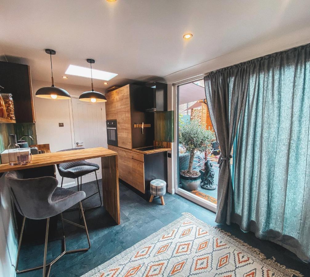 Cosy Studio Apartment Newmarket  Luaran gambar